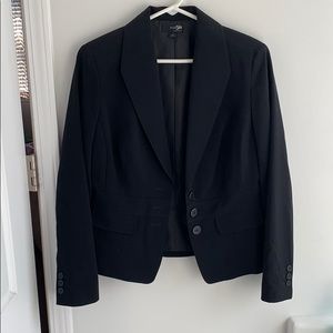 Blazer with shoulder pads